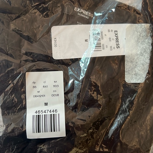 Scooping tank top - Picture 1 of 2